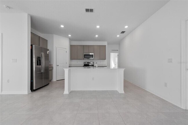 Building Photo - 346 Rustic Rail Dr