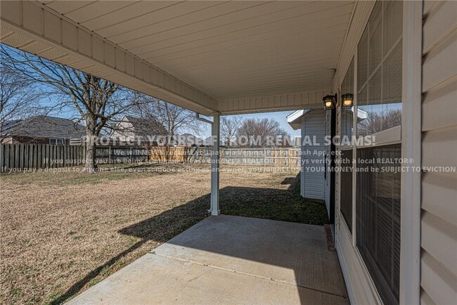 Building Photo - 741 Harvest St