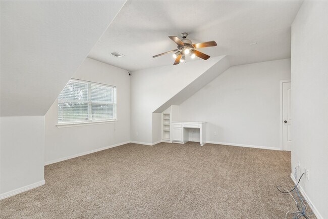 Building Photo - 19907 Stone Lake Cir