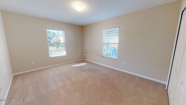 Building Photo - 517 S Aberdeenshire Dr