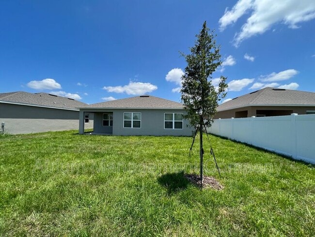 Building Photo - 2711 Rowan St