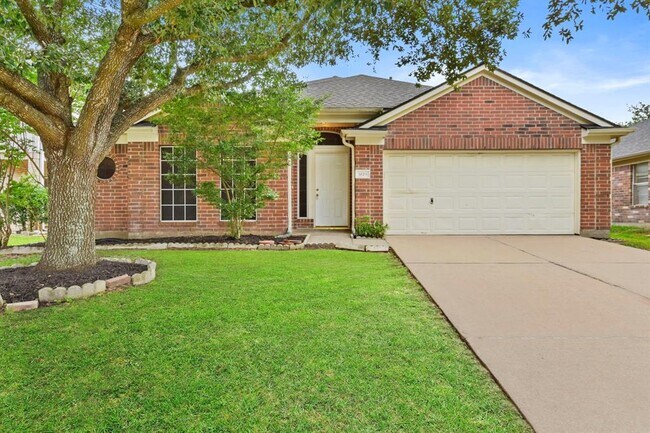 Primary Photo - 3619 Slocom Dr