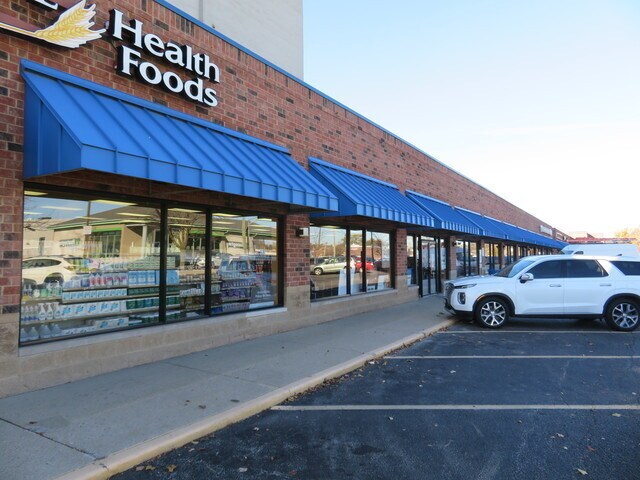 Building Photo - 7234 W North Ave