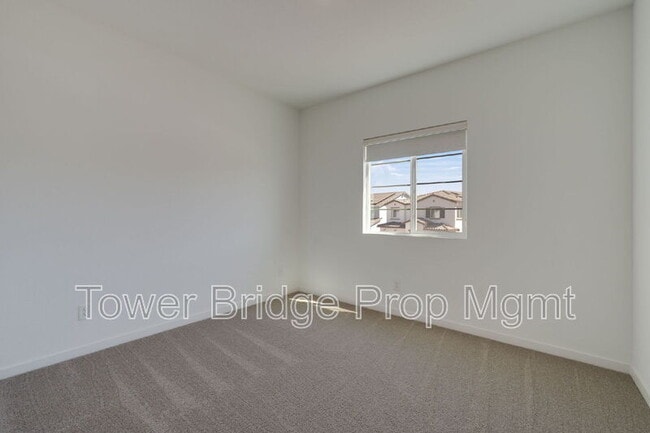 Building Photo - 12306 Rocky Frd Ct