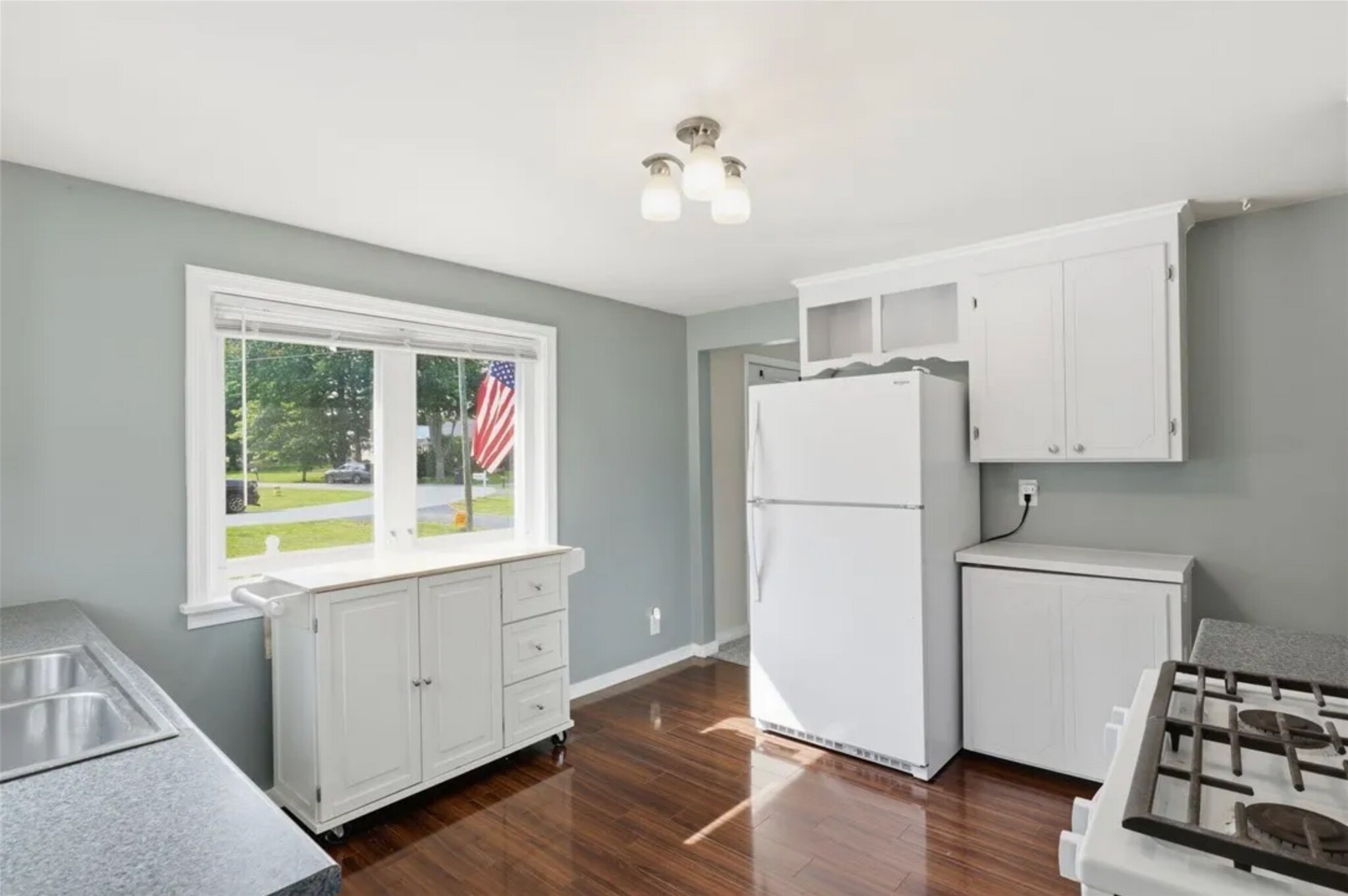 Building Photo - 27 Pleasant View Dr