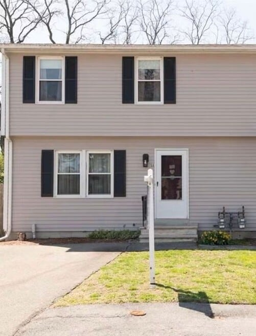 Building Photo - 3 A Christina Dr