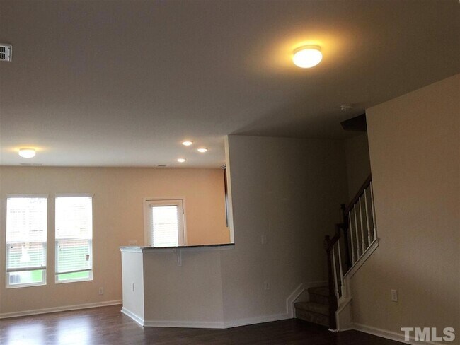 Building Photo - 1041 Laceflower Dr