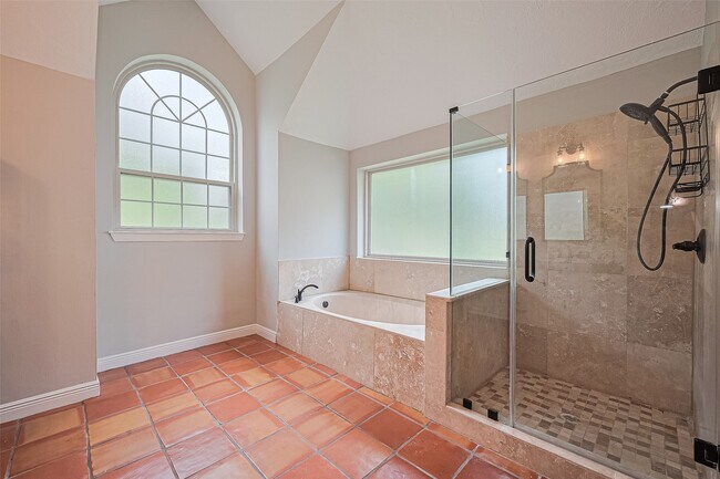 Building Photo - 3406 Mesquite Dr