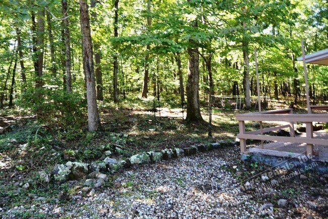 Building Photo - 6 Vilaseca Ln