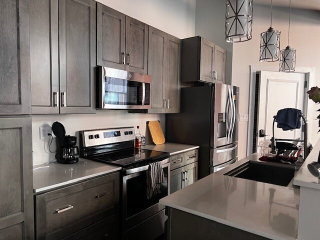 Building Photo - 212 Morgan St