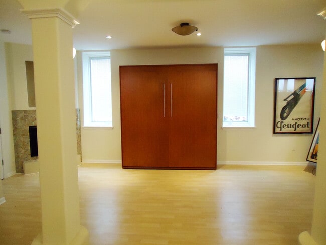 Building Photo - 4333 Beard Ave S