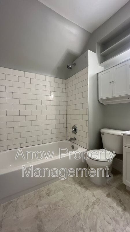 Building Photo - 3245 S Street
