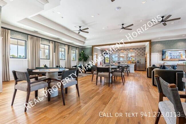 Building Photo - 10931 65th Ter E