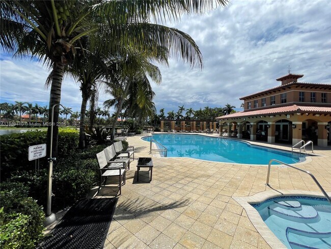 Building Photo - 15471 SW 30th St