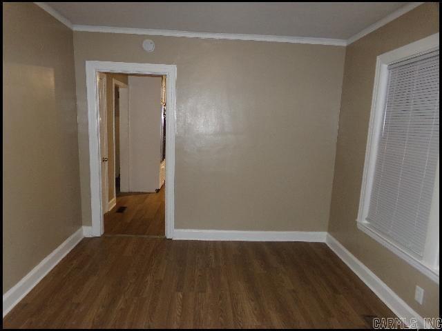 Building Photo - 1921 W 16th St