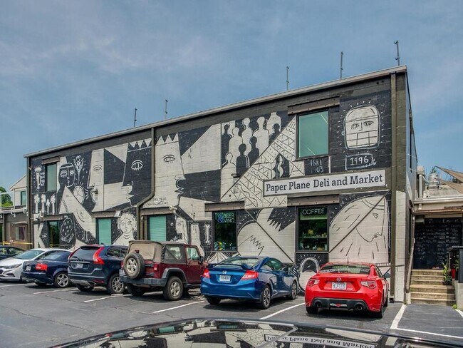 Building Photo - 1310 N Davidson St