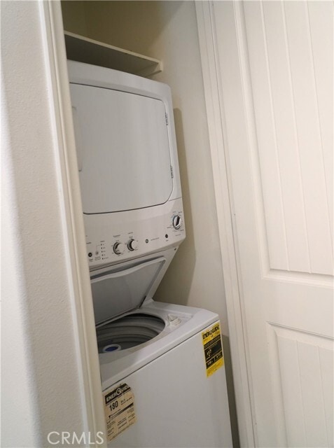 Building Photo - 16413 Rosa Linda Ln