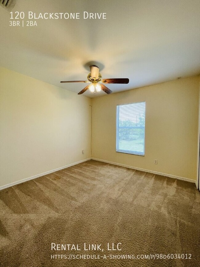 Building Photo - 120 Blackstone Dr