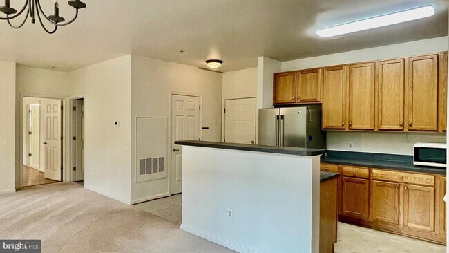 Building Photo - 4191 Lochleven Tr