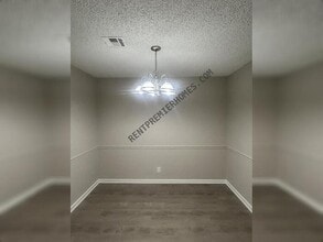 Building Photo - 2003 N 29th St