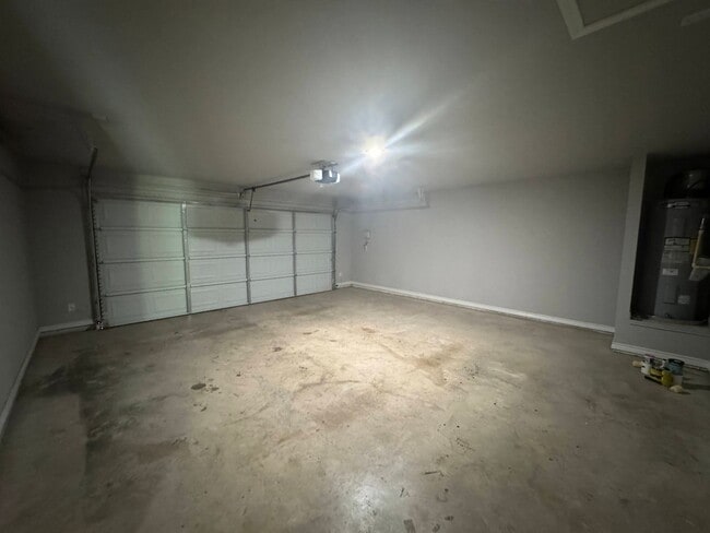 Building Photo - 1459 Dryden Ave