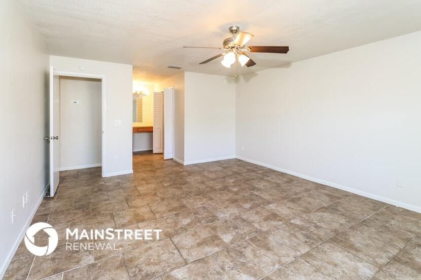 Building Photo - 1568 Glendale Ave NW