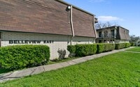 Building Photo - Belleview