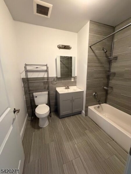 Building Photo - 90 Clinton Ave