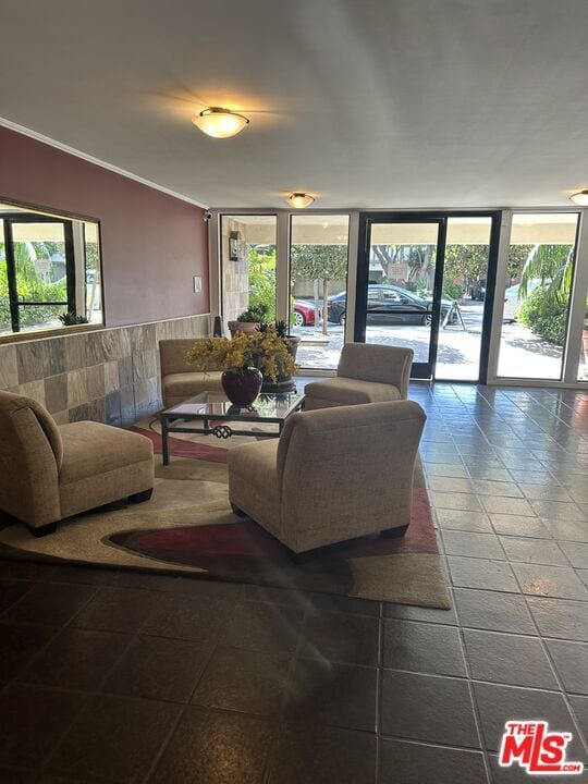 Building Photo - 1230 N Sweetzer Ave