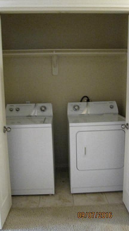 Building Photo - 5202 Brinkman Ct