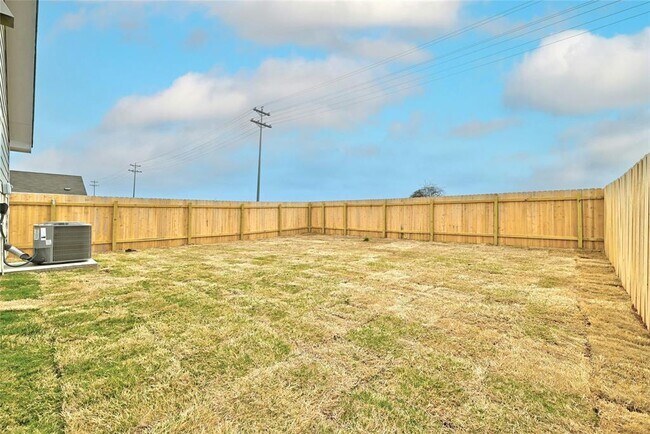 Building Photo - 1141 Catfish Ln