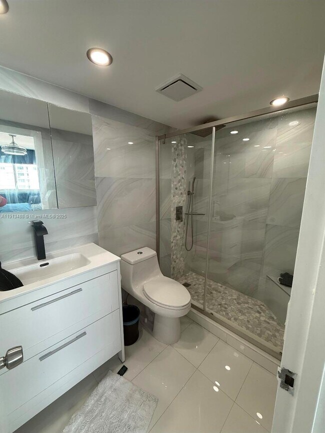 Building Photo - 6969 Collins Ave