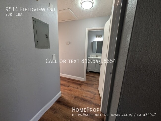 Building Photo - 9514 Fieldview Cir