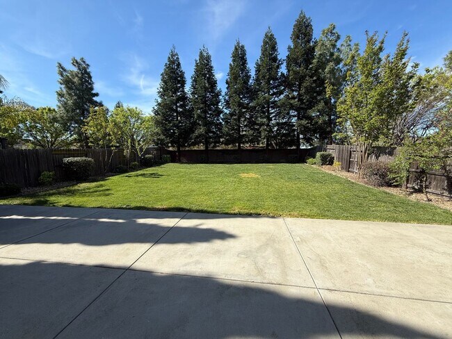 Building Photo - 9435 Sea Cliff Way