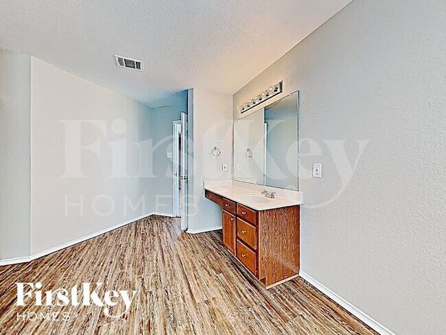 Building Photo - 3508 Aruba Ln
