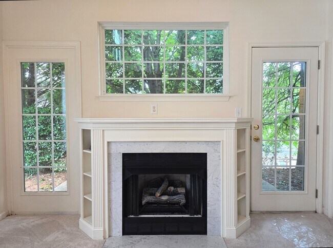 Building Photo - 5641 Fellowship Dr