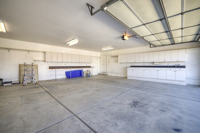 Plenty of Storage! - 67675 Ovante Rd
