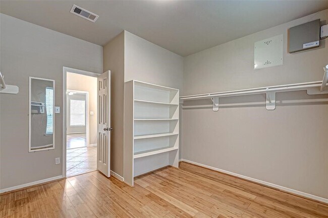 Building Photo - 4602 Butler Springs Ln