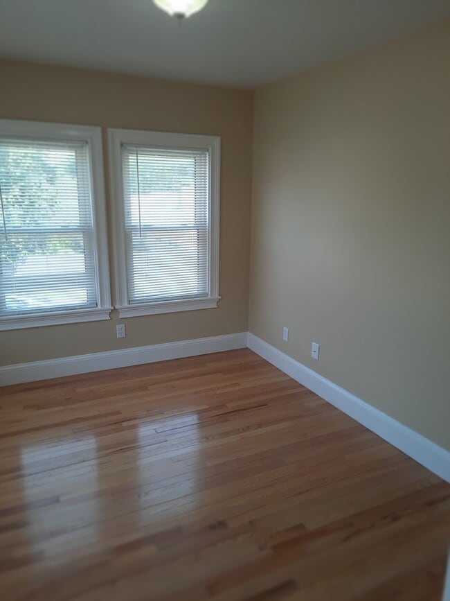 Front Bedroom 1 - 203 Essex St