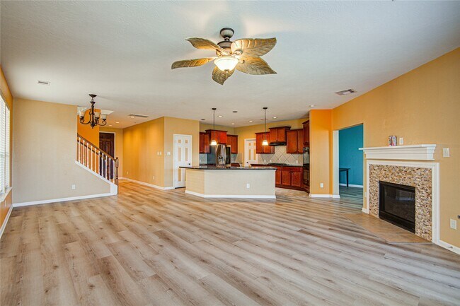 Building Photo - 4814 Mint Trails