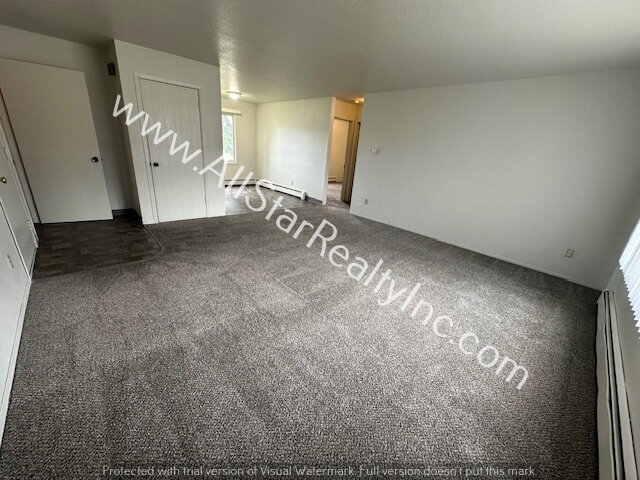 Building Photo - 216 N Flower St