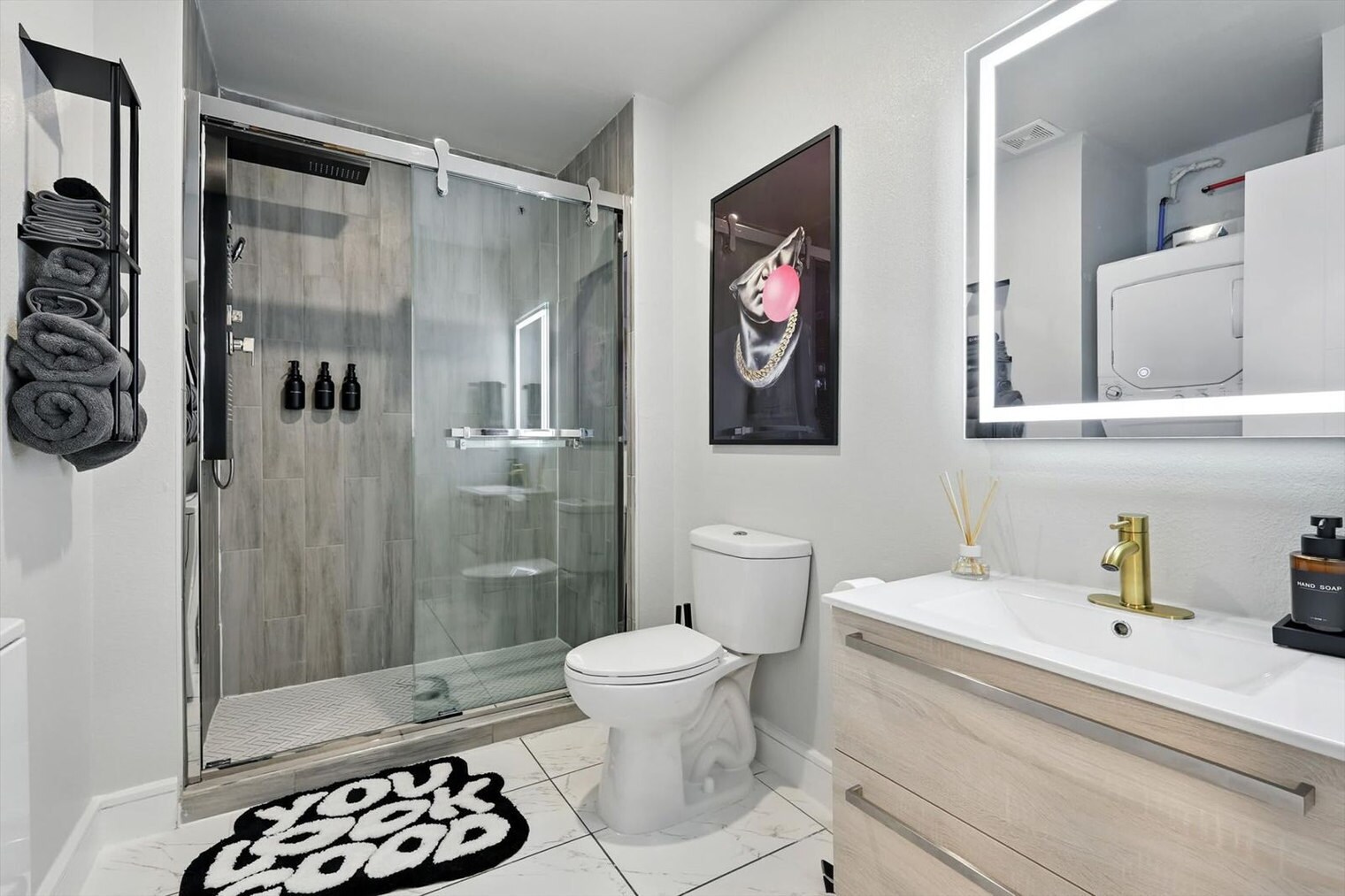 Building Photo - 5025 San Jacinto St