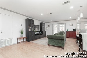 Building Photo - 2902 Sir Phillip Dr