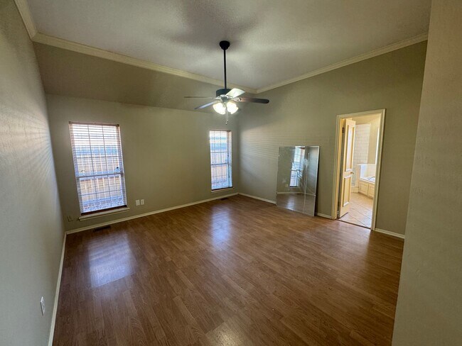 Building Photo - 704 Copperfield Dr