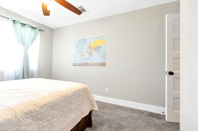 Building Photo - 73853 Playa Vista Dr