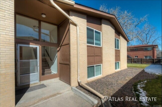 Building Photo - 3730 Owens St