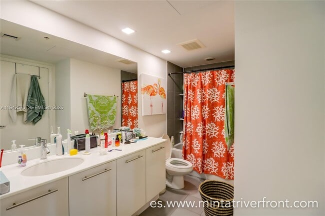 Building Photo - 92 SW 3rd St