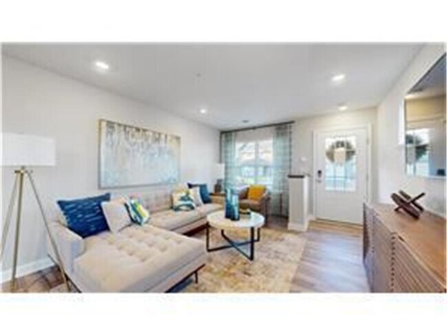 Building Photo - 14973 Archdale Ln