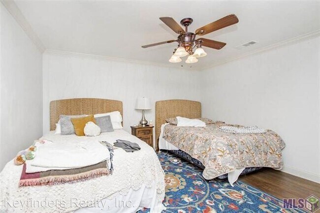 Building Photo - 3 br, 2 bath House - 1502 Harwich Dr., Unit C