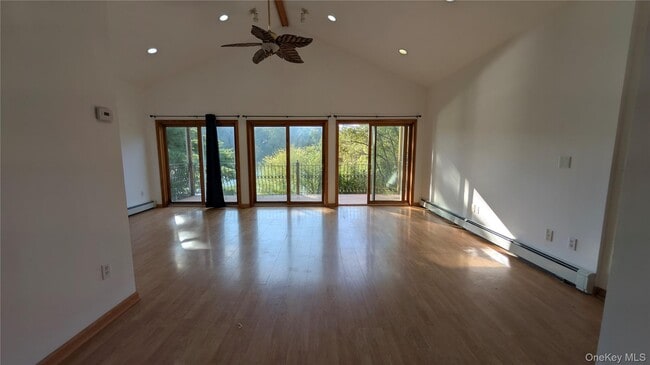 Building Photo - 169 Shear Hill Rd